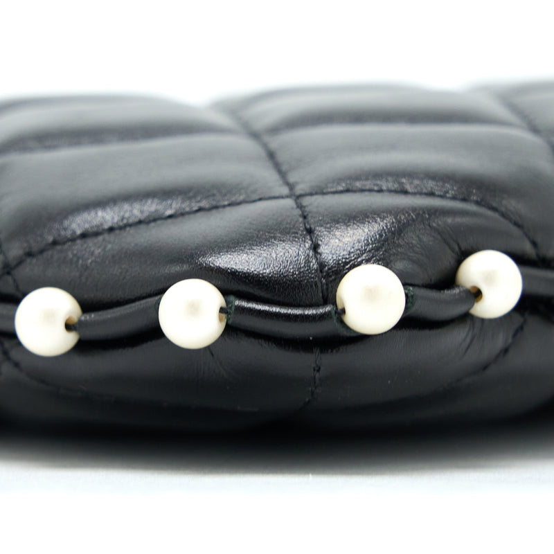 Chanel O-Case Pouch Pearl/Aged Calfskin Black LGHW