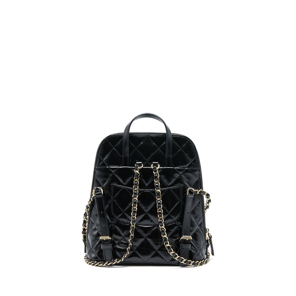 Chanel 22A Backpack Patent Black LGHW (Microchip)