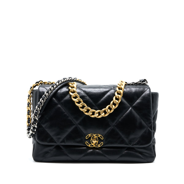 Chanel Maxi 19 Bag Goatskin Black Multicolour Hardware