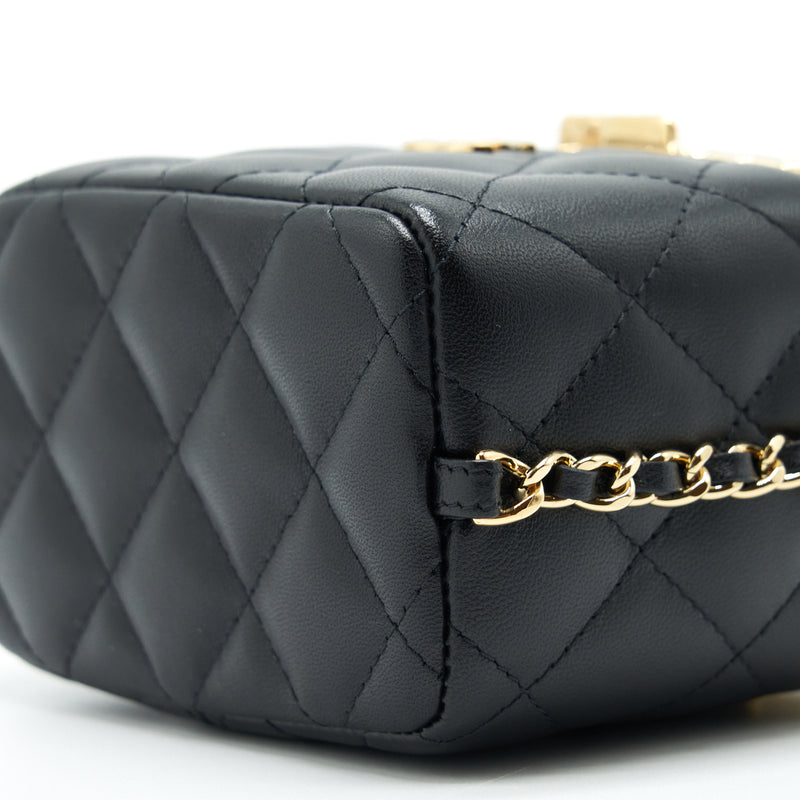 Chanel 22S Small Clic Flap Vanity With Chain Lambskin Black LGHW