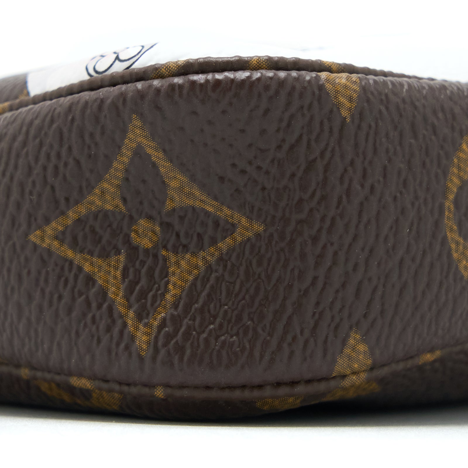 小物 LOUIS VUITTON Bomb Product of the Day: Spring/Summer 2019 Louis Vuitton