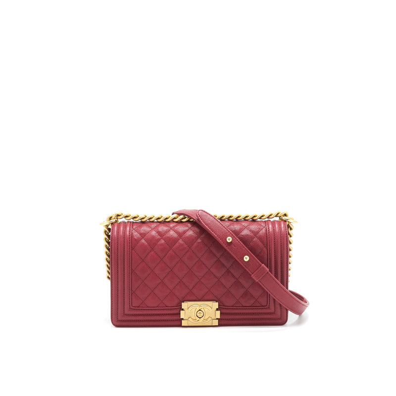 Chanel medium Boy Bag Caviar Raspberry Red brushed GHW