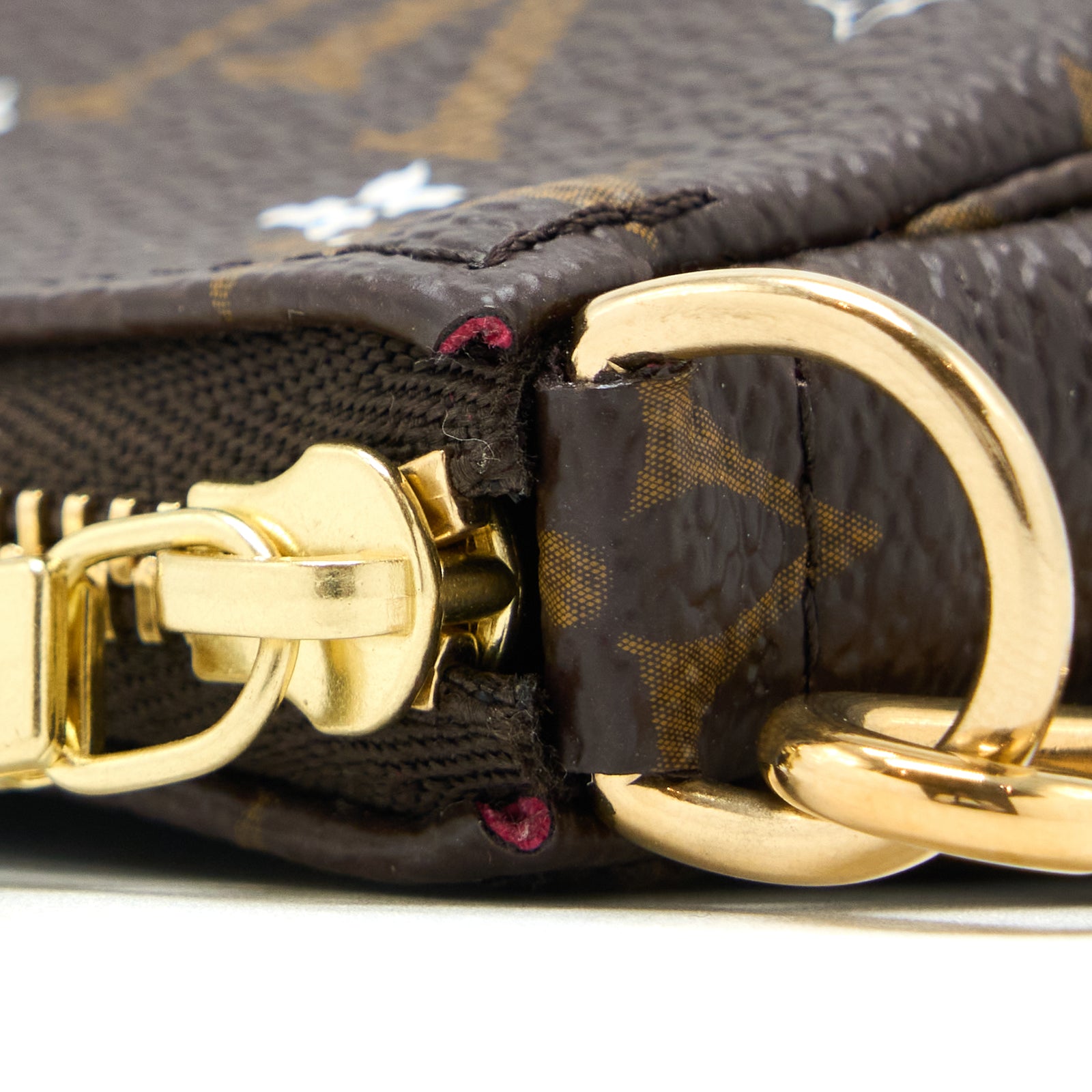 小物 LOUIS VUITTON Bomb Product of the Day: Spring/Summer 2019 Louis Vuitton