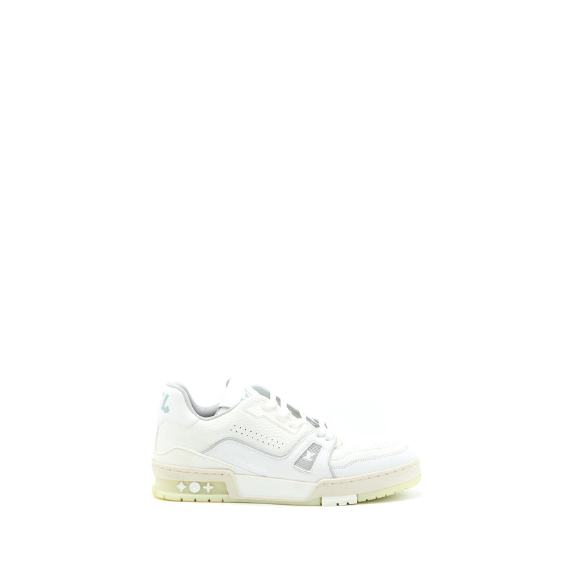 Louis Vuitton Size 5 Trainer Sneaker Calfskin White