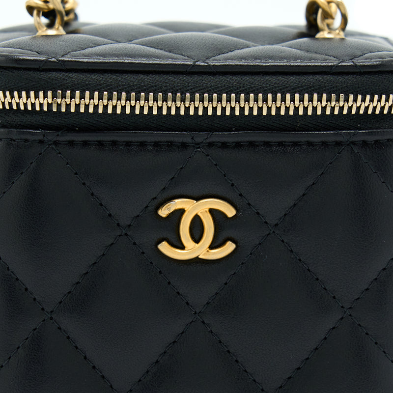Chanel 22A Pearl Crush Mini Vanity With Chain Lambskin Black GHW