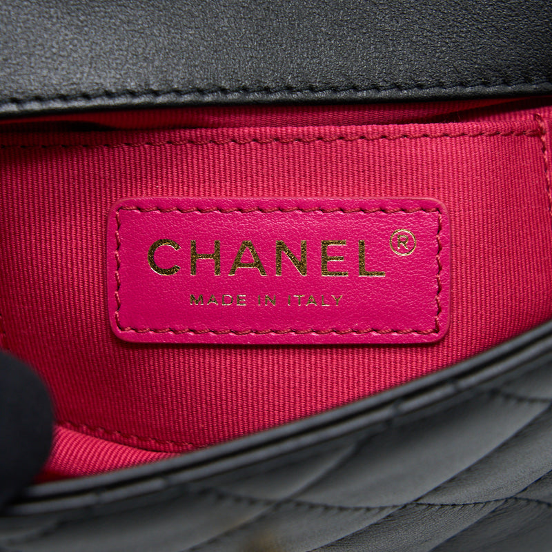 Chanel 22S Seasonal Flap Bag Calfskin Black Brushed GHW