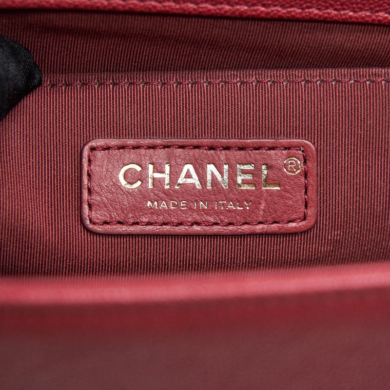 Chanel medium Boy Bag Caviar Raspberry Red brushed GHW