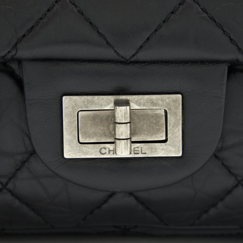 Chanel 2.55 227 reissue Calfskin Black Ruthenium Hardware