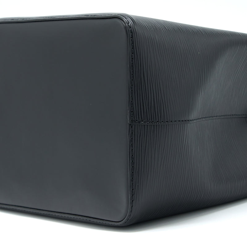 Louis Vuitton Neonoe Epi Black SHW