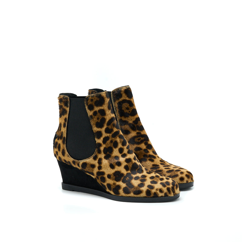 Fendi Size 36 Leopard Print Boots