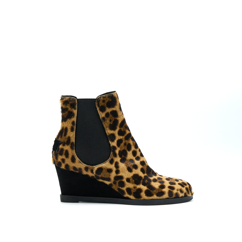 Fendi Size 36 Leopard Print Boots