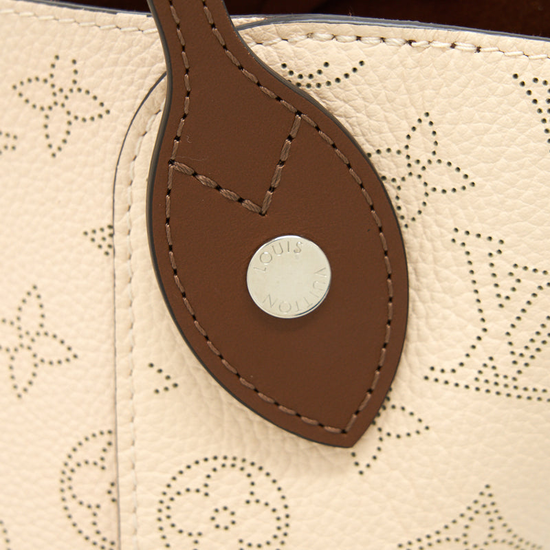 Louis Vuitton Hina Handbag Mahina Leather PM - ShopStyle Shoulder Bags