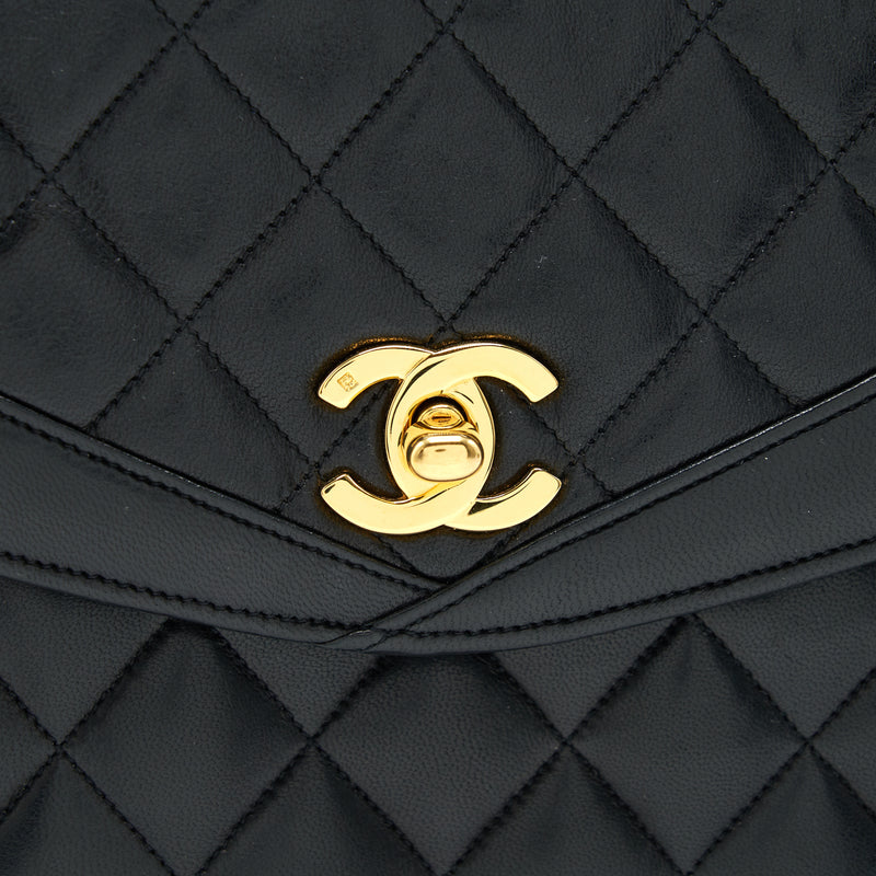 Chanel Vintage CC Flap Bag in GHW