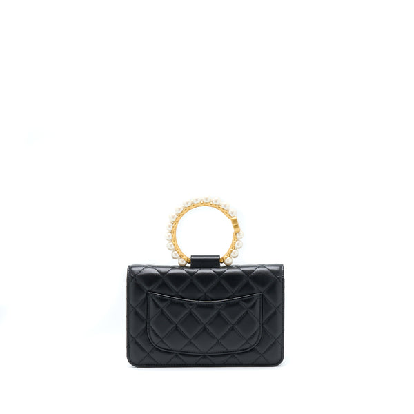 Chanel 21S Wallet On Chain With Pearl/CC logo Round Handle Lambskin Black Brushed GHW