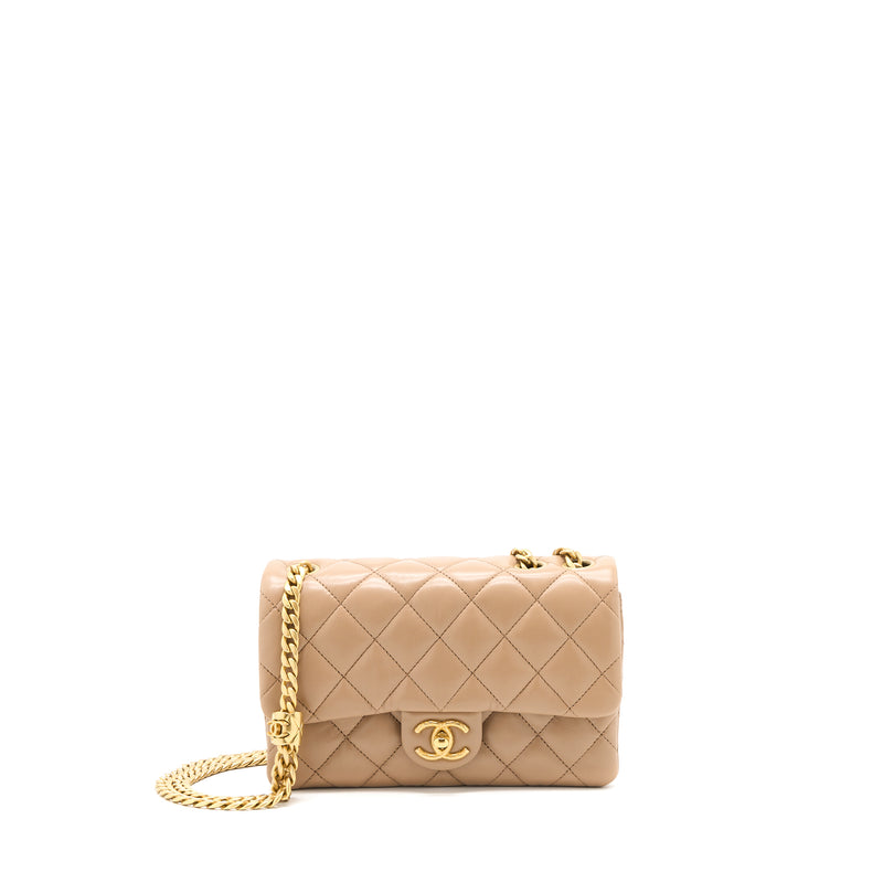 Chanel 22K Gold Pillar Adjustable Chain Flap Bag Lambskin Beige GHW (M