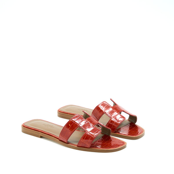 Hermes Size 36 Oran Sandals Alligator Missi Sanguine