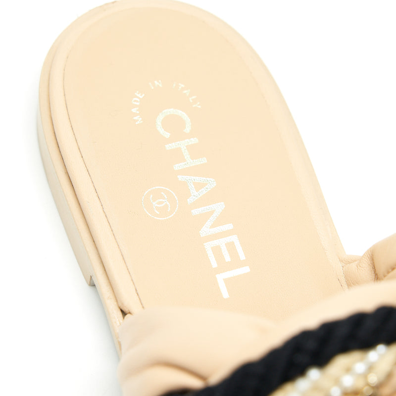 Chanel 19S Mule Beige/ Black Size37C