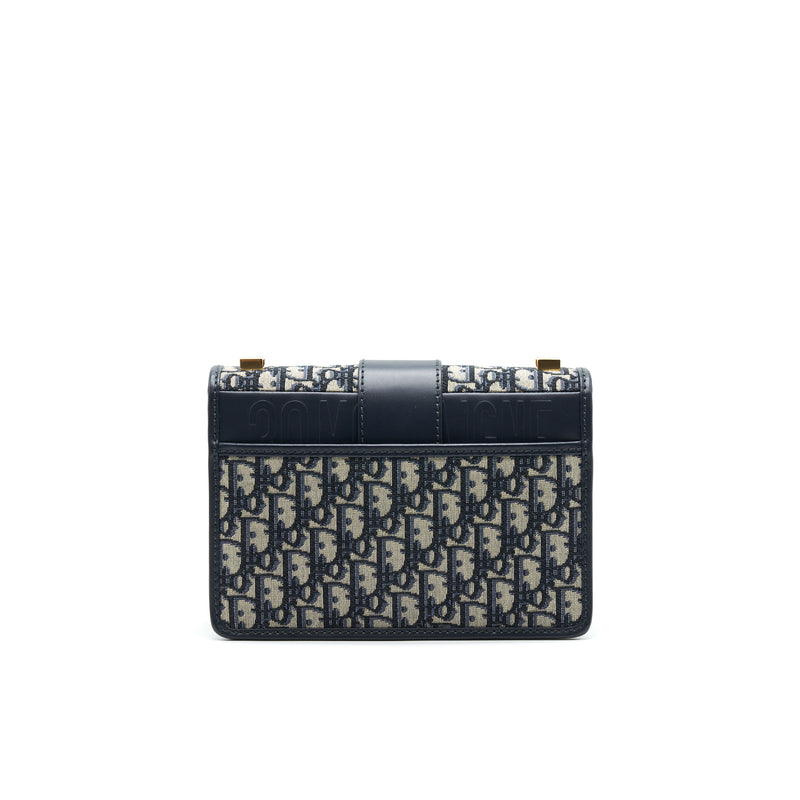 Dior Montaigne 30 Medium Bag Oblique Jacquard