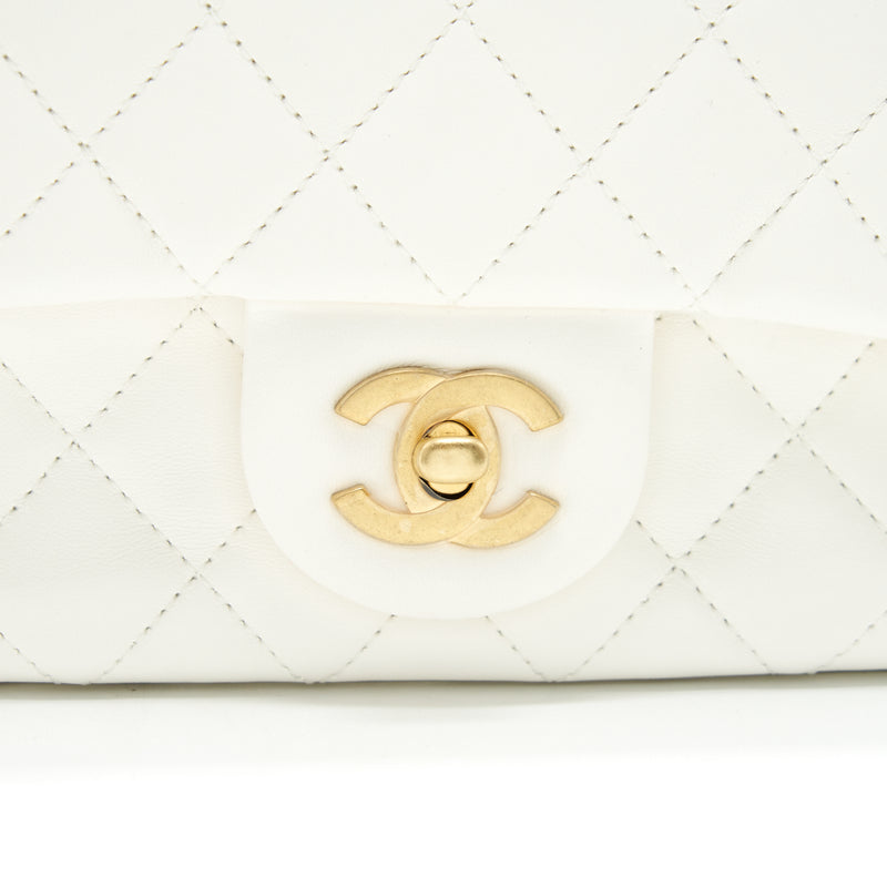 Chanel 21B Pearl Crush Square mini flap Bag White GHW