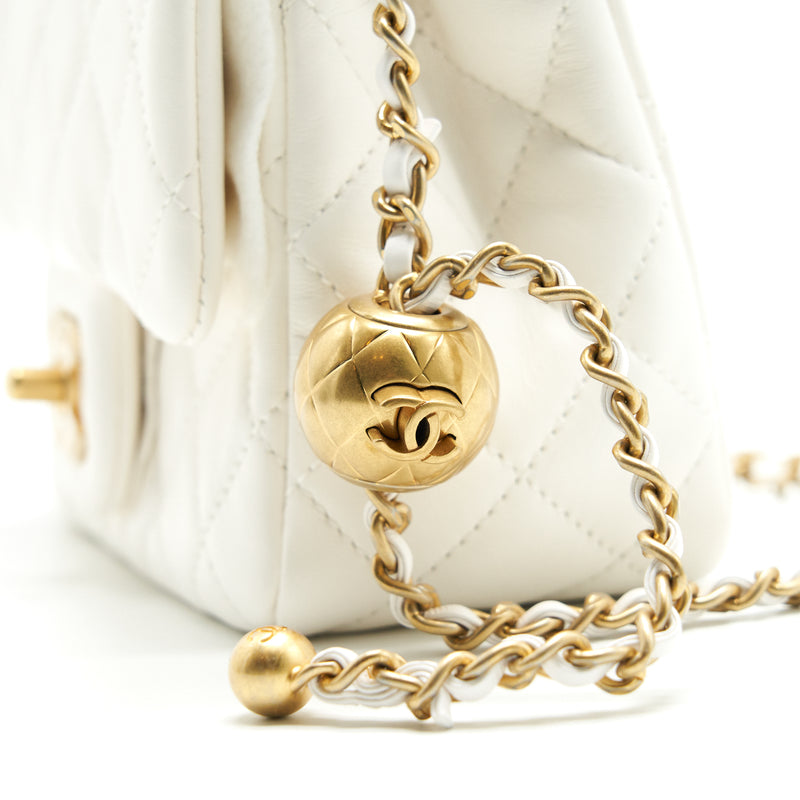 Chanel 21B Pearl Crush Square mini flap Bag White GHW