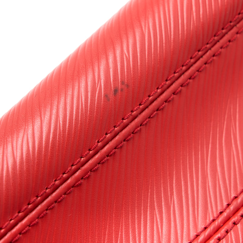 Louis Vuitton Twist MM Epi Red GHW