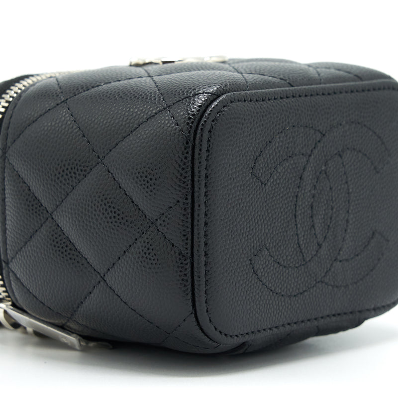 Chanel 22S Mini Vanity With Coco Giant Chain Caviar Black SHW