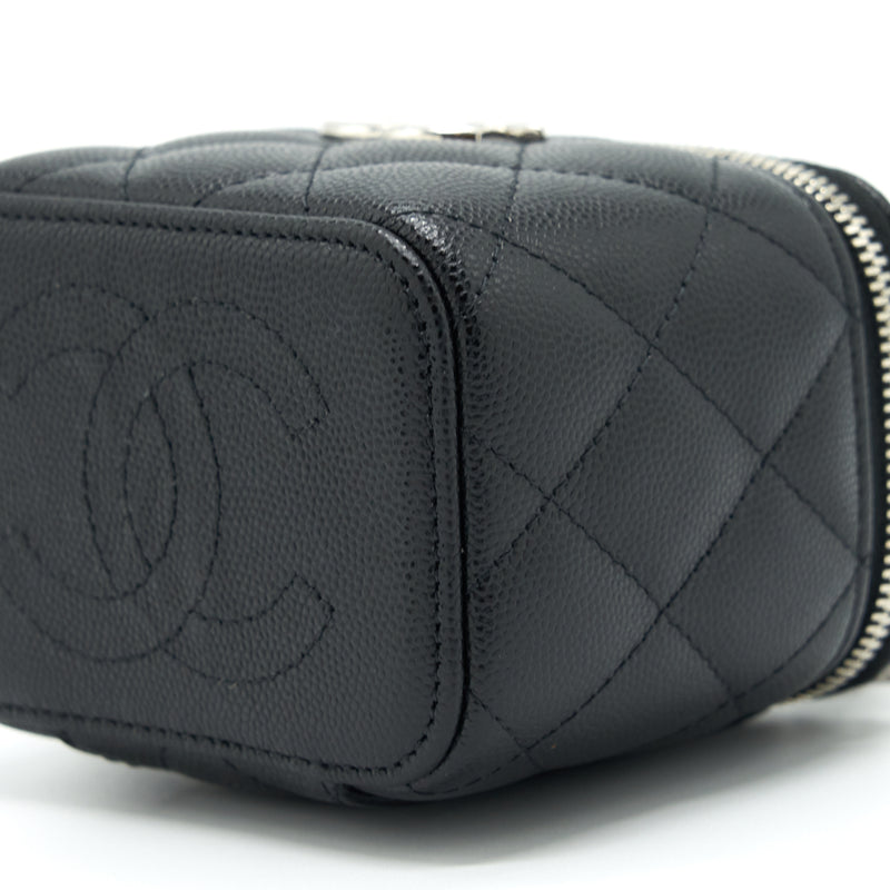 Chanel 22S Mini Vanity With Coco Giant Chain Caviar Black SHW