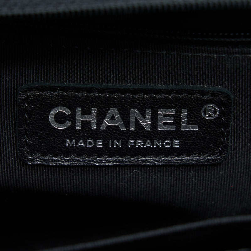 Chanel New Medium 28cm Boy Bag Caviar Black Ruthenium SHW