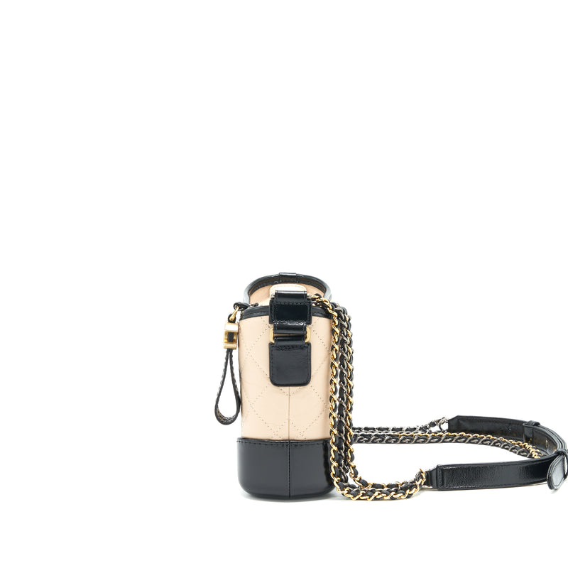 Chanel Gabrielle Hobo Bag Small Black/White pour femmes