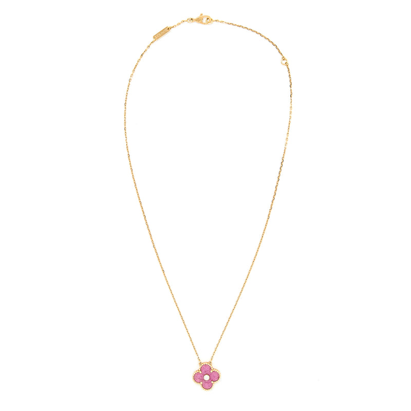 Van Cleef & Arpels 2021 Holiday Limited Pendant Pink Onyx/ 18K Rose Gold