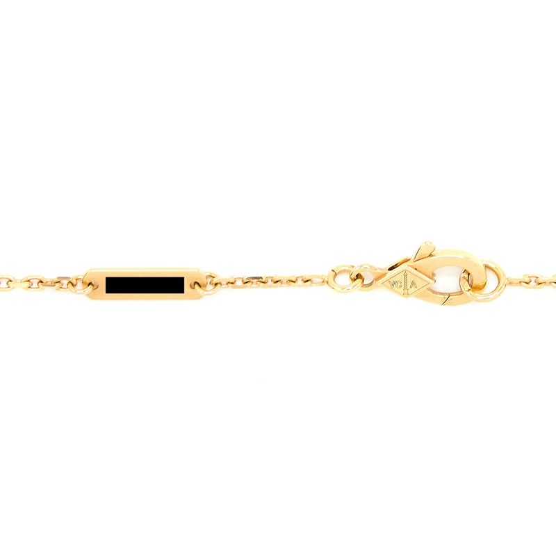 Van Cleef & Arpels 2021 Holiday Limited Pendant Vintage Alhambra Necklace