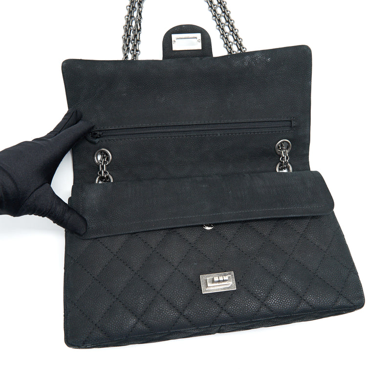 CHANEL 2.55 226 REISSUE BAG IN CAVIAR BLACK SHW