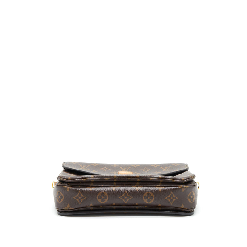 Louis Vuitton Pochette Métis Monogram Canvas GHW