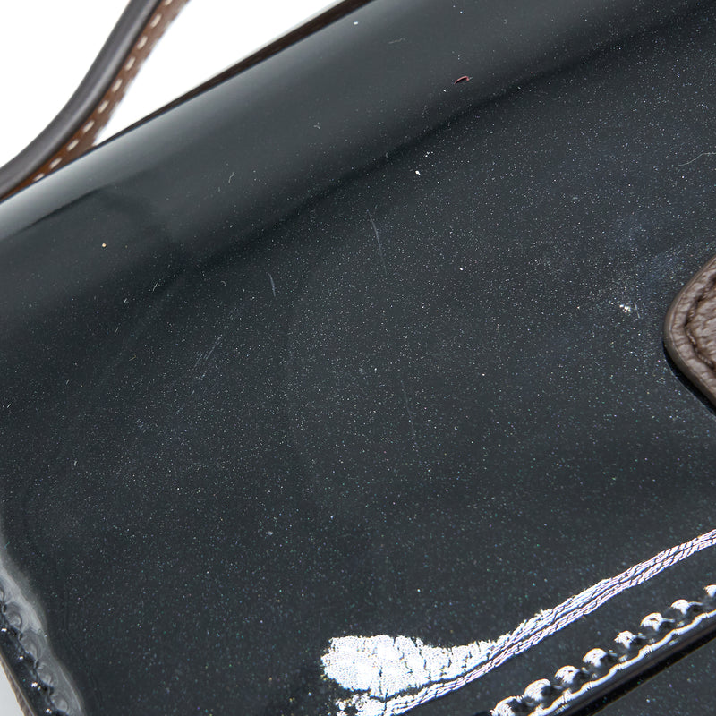 Cherrywood patent leather handbag Louis Vuitton Black in Patent
