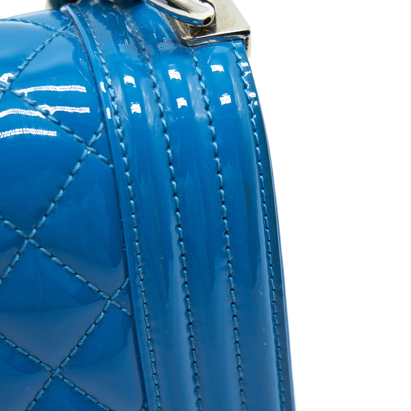 CHANEL SMALL LE BOY BAG IN PATENT LEATHER BLUE SHW