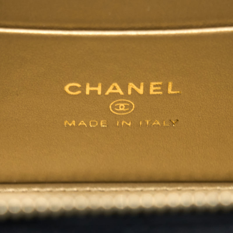 Chanel Pearl Crush Long Vanity with Chain Lambskin Black GHW (Microchip)