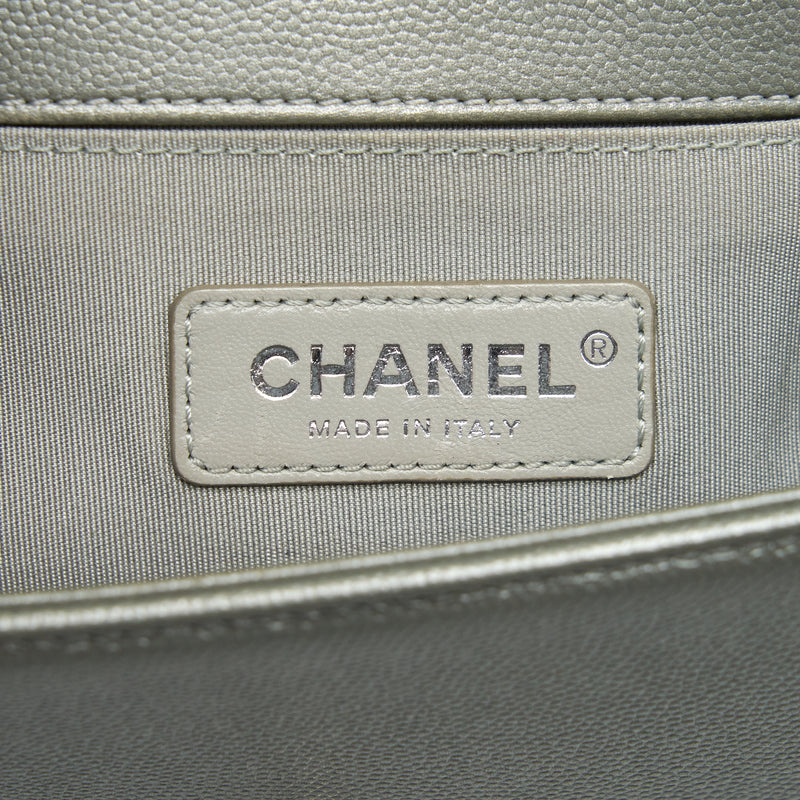 Chanel Small Boy bag Caviar Light Grey SHW