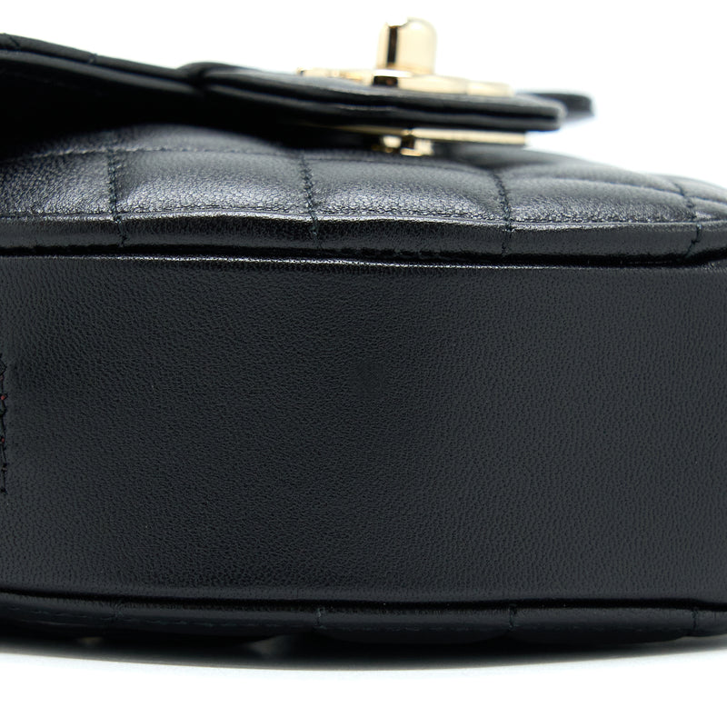 Chanel 22S Small Heart Bag Lambskin Black LGHW