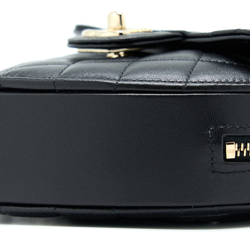 Chanel 22S Small Heart Bag Lambskin Black LGHW