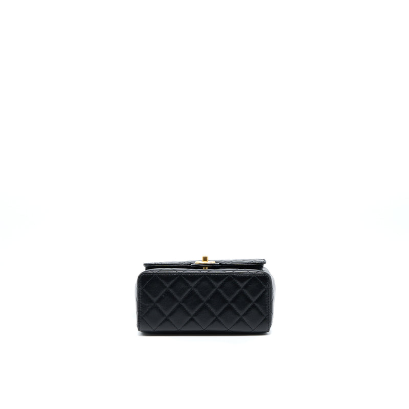 Chanel 22K Retro Classic New Square Flap Bag Goatskin Black GHW (Microchip)