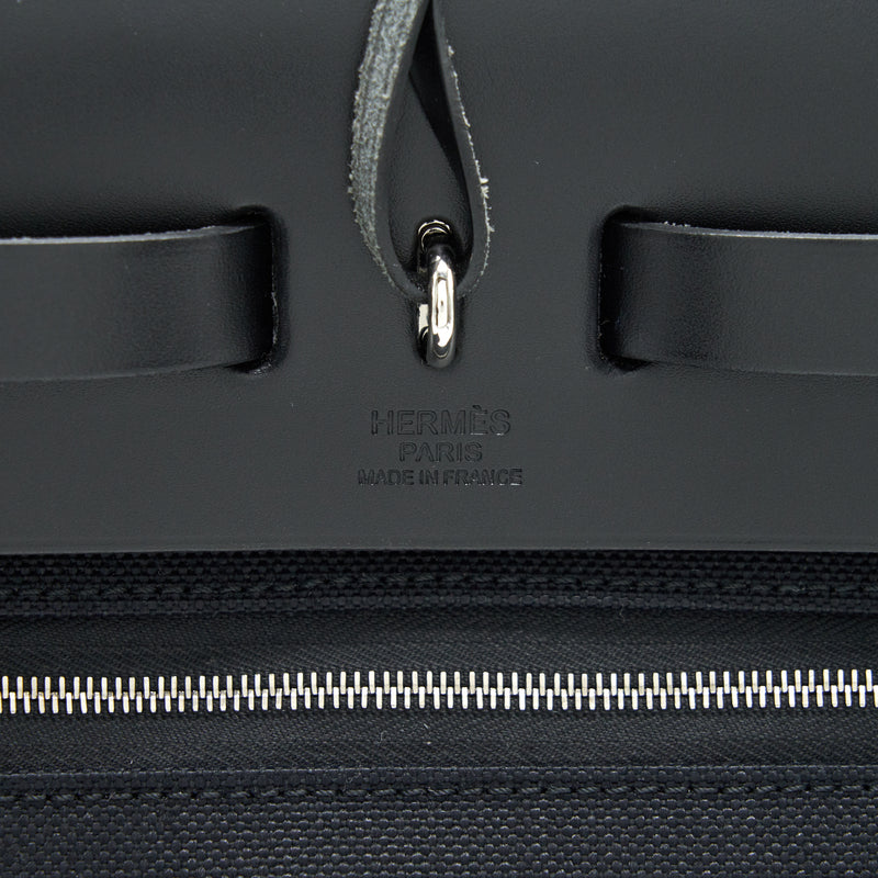 Hermes Herbag Zip 31 retourne Bag with ebene/ black color GHW