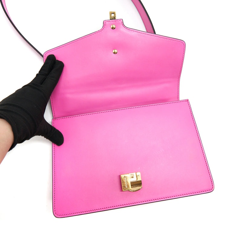 GUCCI SMALL SYLVIE LEATHER BAG PINK