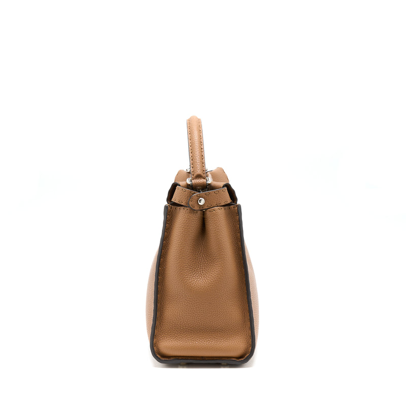 Fendi Medium Peekaboo Tote Bag Grained Calfskin Caramel SHW