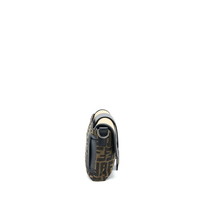 Fendi Regular Baguette Bag FF Jacquard Canvas Multicolour SHW