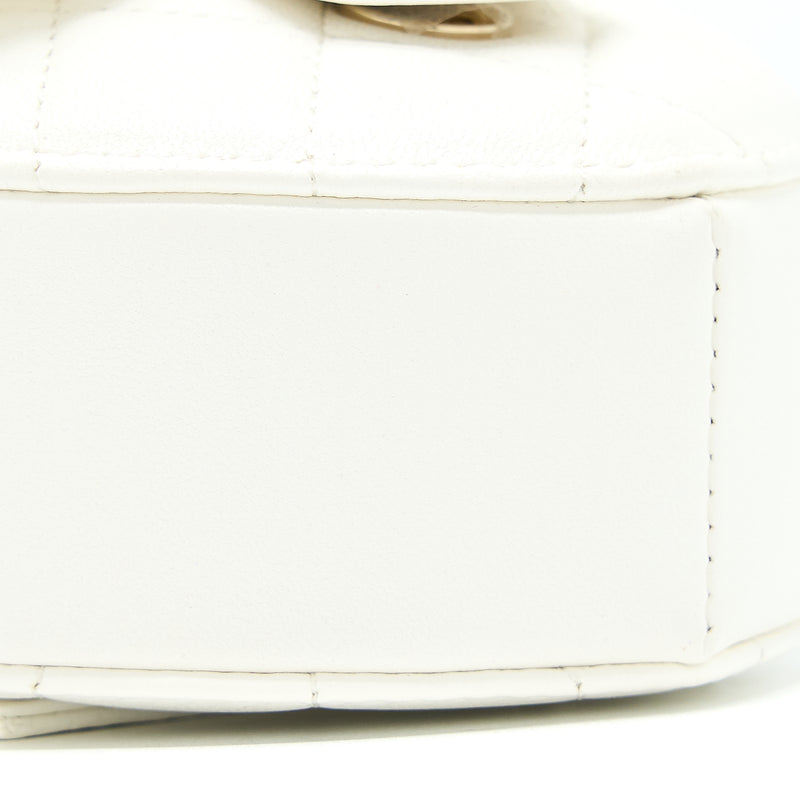 Chanel 22s Heart Belt Bag Lambskin White LGHW