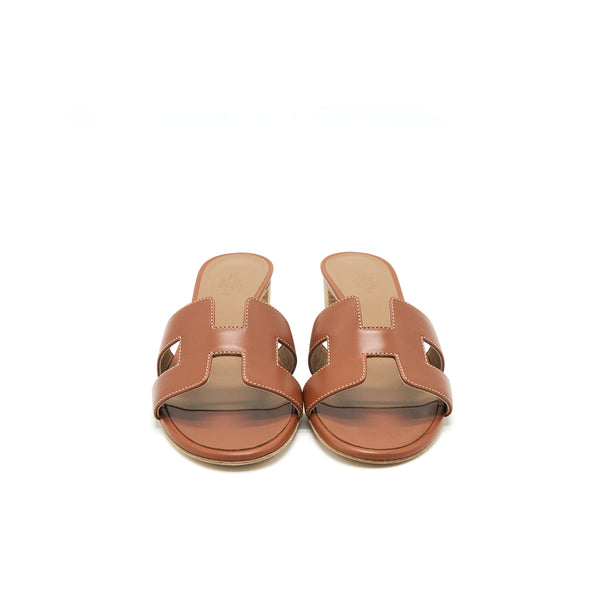 Hermes Size 37.5 Oasis Sandal Gold