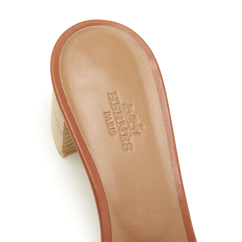 Hermes Size 37.5 Oasis Sandal Gold