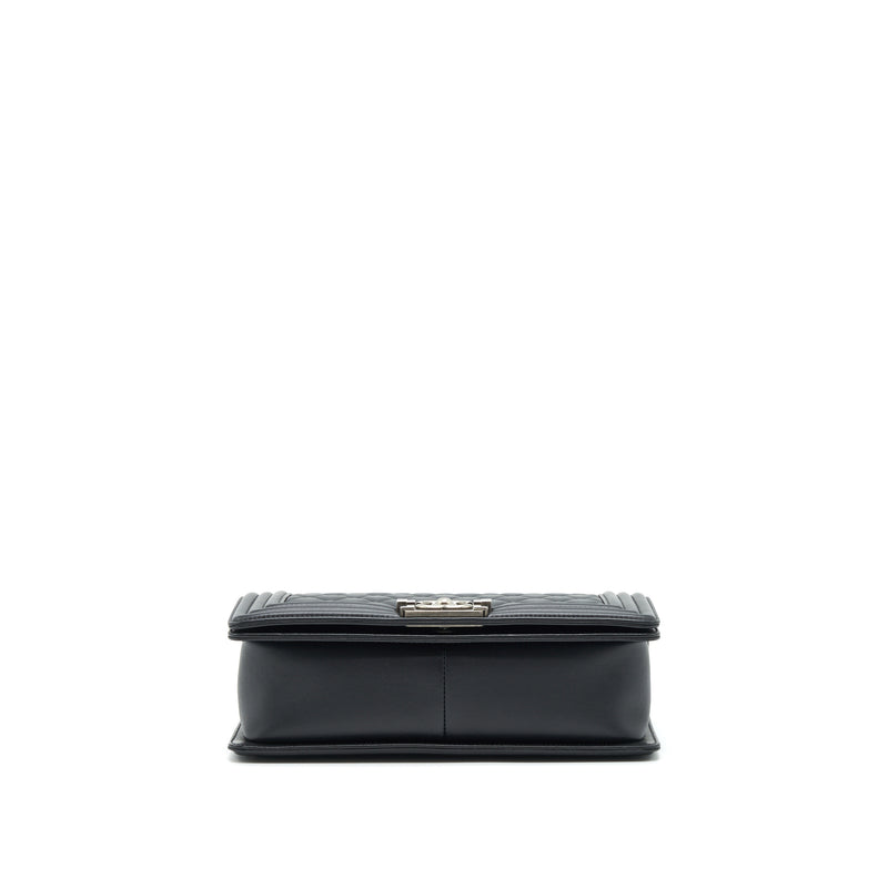 Chanel Medium Boy Calfskin Black Ruthenium Hardware