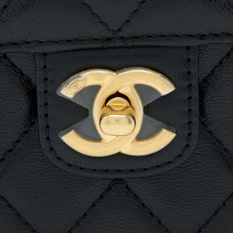 Chanel 22K Retro Classic New Square Flap Bag Goatskin Black GHW (Microchip)