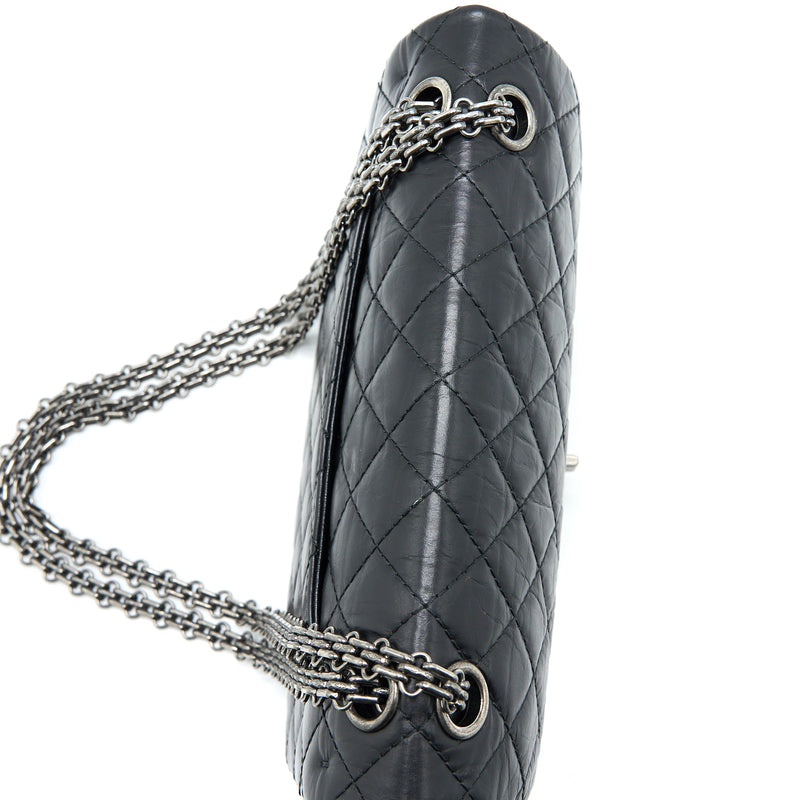 Chanel Small 2.55 225 Reissue Flap Bag Aged Calfskin Black Ruthenium SHW
